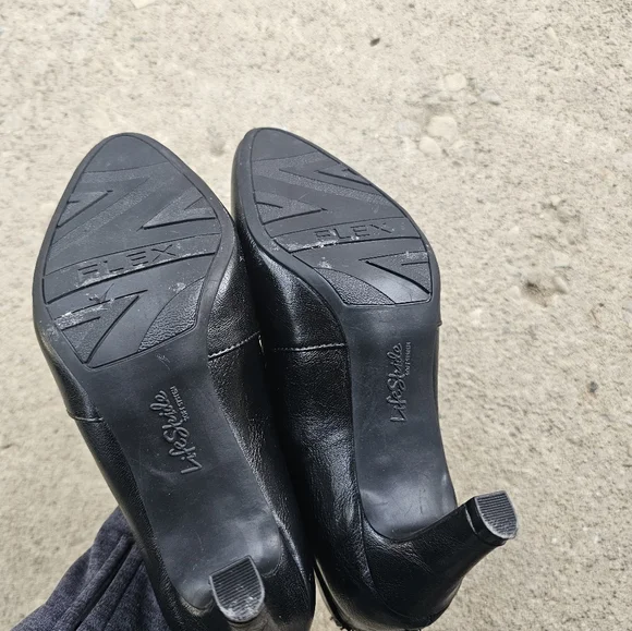 Life Stride Women's boot, size 6.5M - Picture 5 of 9